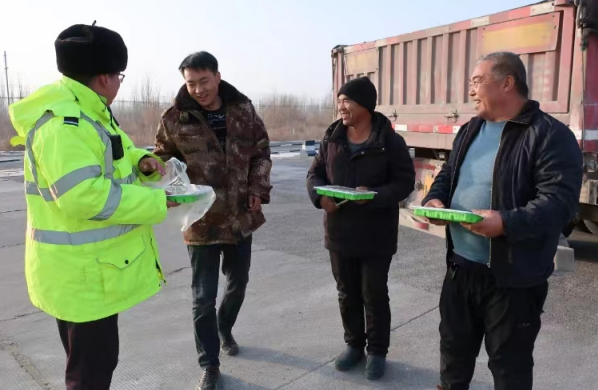 �½���(k��)���ս�����ů��С�e�� ����(w��)������