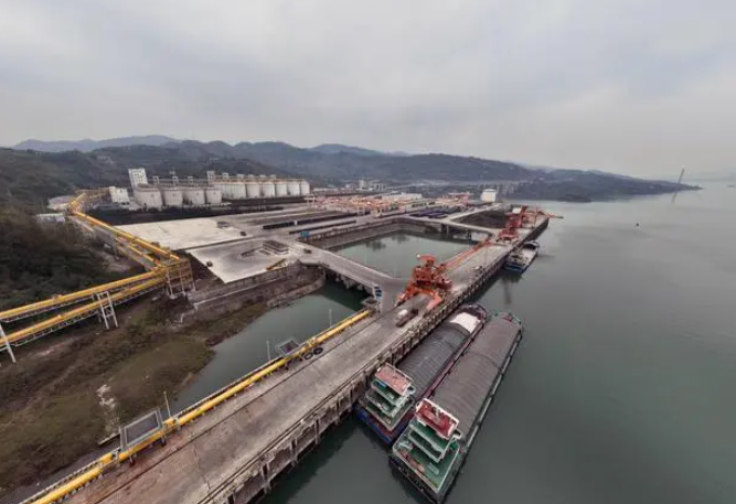 �ؑc�Ă�(g��)���pȦ��ˮ�\(y��n)�(xi��ng)Ŀ���Ͷ�Y��20�|Ԫ