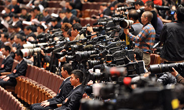 ��ý�ɕ�(hu��)���c(di��n)����(j��ng)��(j��)�h�} ��·�F·�ȳ��½��c(di��n)