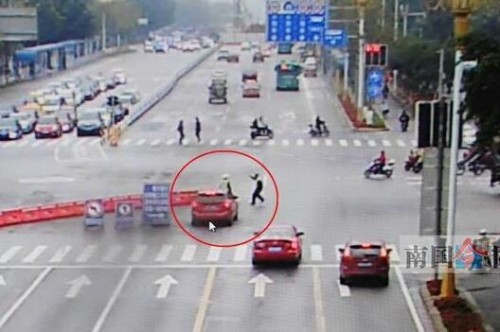 Ů˾�C�_���R܇�J���Ѕ^(q��)�� ����ͨ�f(xi��)�܆Tײ�w