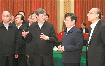 ���F�����ӱ�ʡ��Ҫ�I(l��ng)��(d��o)�����M(j��n)�۰��^(q��)�F·Ҏ(gu��)�����O(sh��)�e�Е�(hu��)Մ