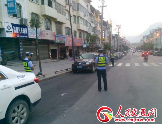 �F�ݽ��ڿh�_չ܇�v�`ͣ�����Є� ���`���߲�ȡ�P��ȴ�ʩ���P