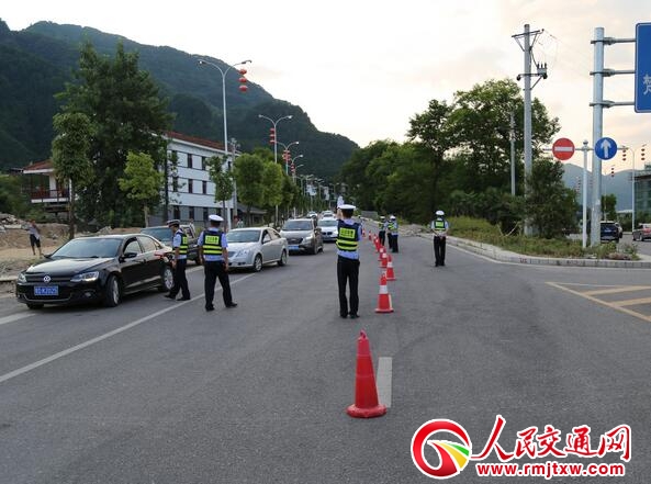 �F�ݽ��ڽ����_չ�ļ����������Є� ��Ͷ�뾯��22�˴�