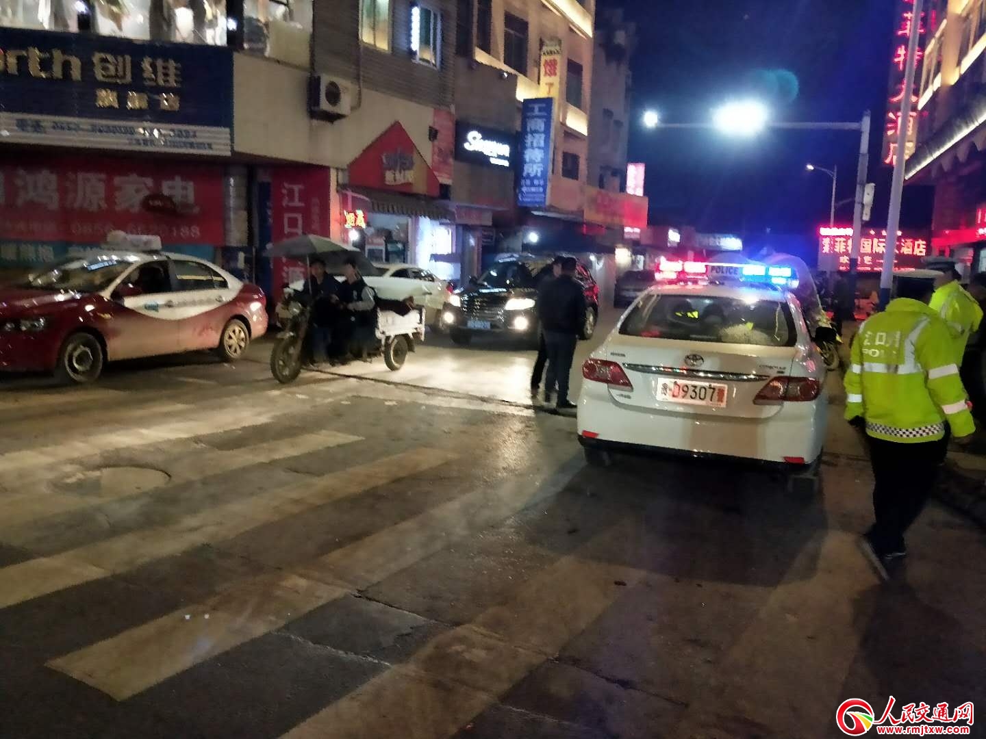 �F�ݣ����ڽ�����푚qĩ�����·��ͨ��ȫ����(ji��n)��(zh��n)��һ��