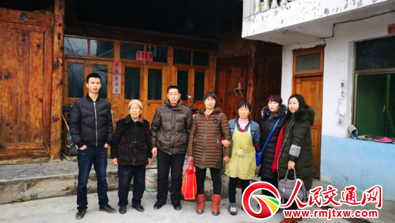 �F�ݽ���Ů���x��30�� �������ؼҌ��H