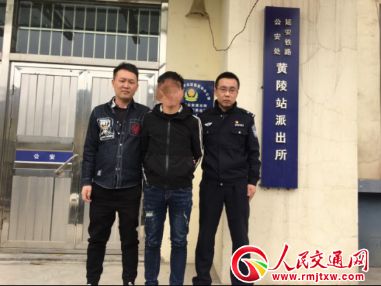 �Ӱ��S��һ�����Ԏ��˽�B���������p�_����6�f��Ԫ��ץ