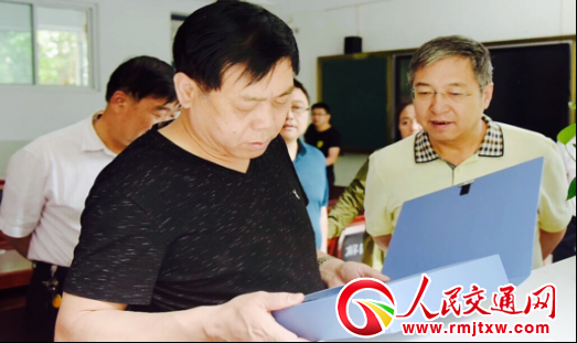 ɽ��ʡ����M�����R�ڽ��·С�W(xu��)�������x��(w��)��������l(f��)չ����