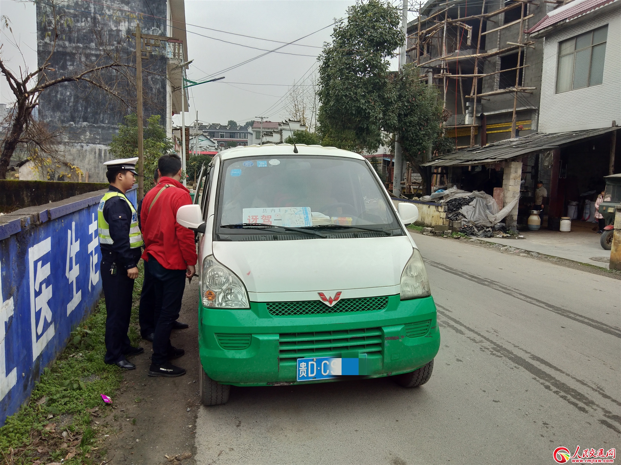 ���ҽ�����꠲�@һ��I�\��С�Ϳ�܇���T�`���О�