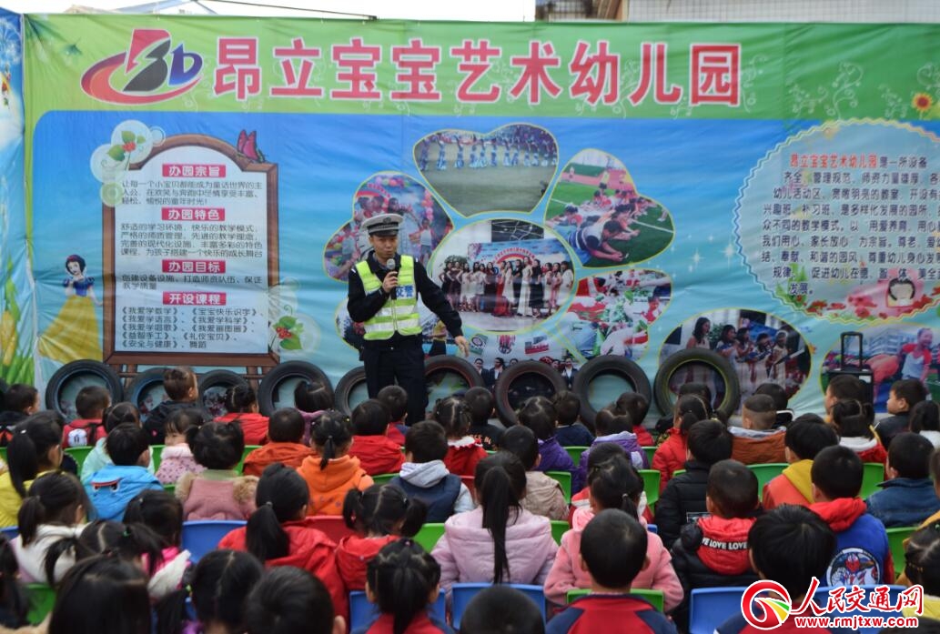 ���ҽ������M�׃��@�_չ������ͨ��ȫ����