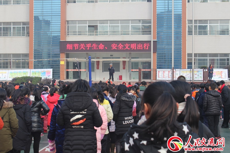 ���ϰ��l(xi��ng)�����_չ������(ji��)�P������ ��ȫ�������С���ͨ��ȫ�������