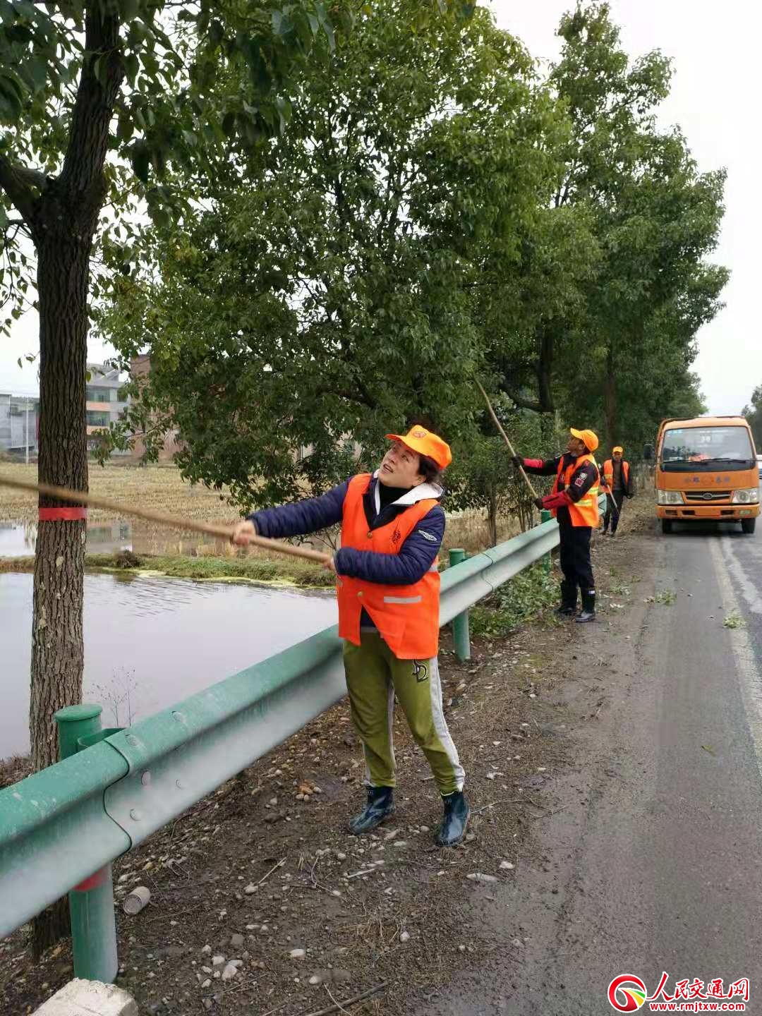 ����������·�B(y��ng)�o�����M�빥�ԛ_���A��