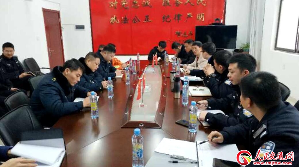 ����Ƽ�l(xi��ng)����·��֧�(du��)һ���(du��)���_��ѩ��������½�ͨ��(y��ng)��(li��n)��(li��n)��(d��ng)�����f(xi��)�{(di��o)��(hu��)