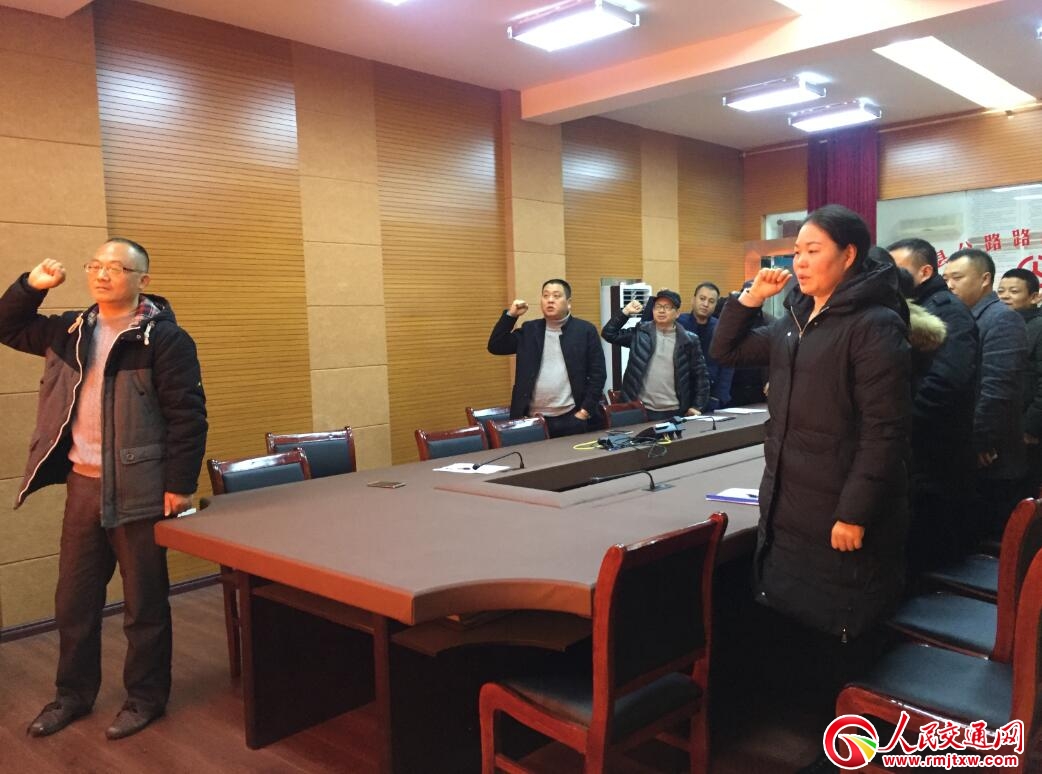 �������˹�·�־��_չ�����؜����h���Ļ��