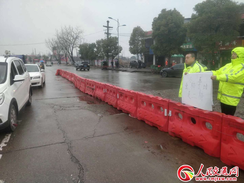 ���ϰ��l(xi��ng)������������·�ơ� ���������@�c(di��n)ٝ