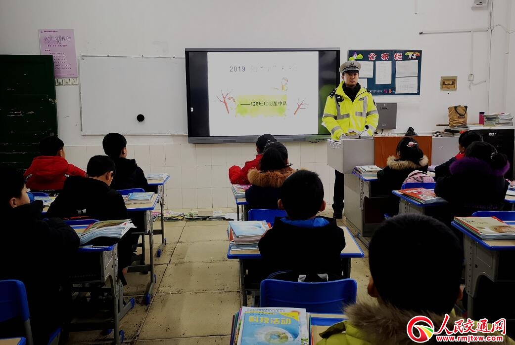 ���ϳ��½���ֱ��һ���(du��)�Ϻô����_�W(xu��)����ͨ��ȫ��һ�n��