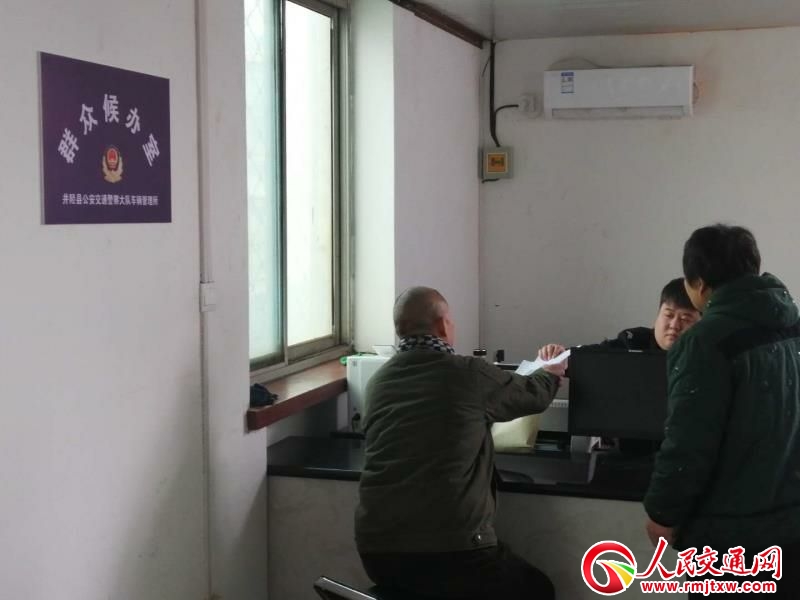 �ӱ����܇�������M��Ч�ܸ������� ���O�C��܇ע�Դ��� ׌�k�CȺ������·