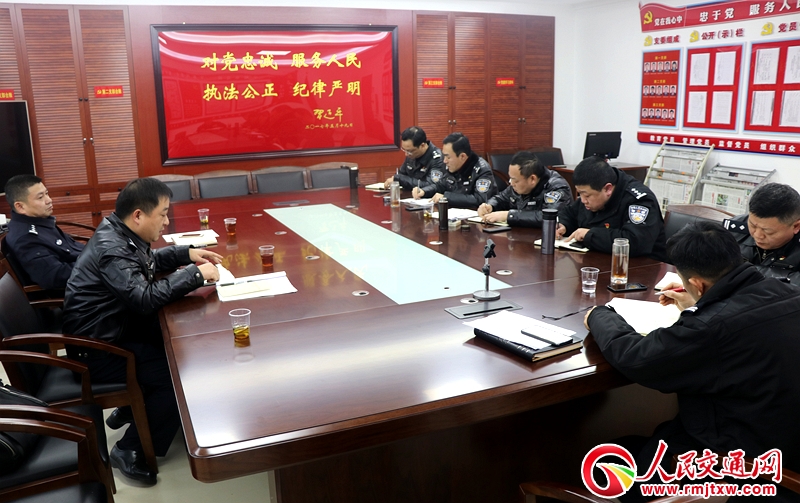 ���ϳ��½���֧�(du��)ֱ��һ���(du��)���_(k��i)�h��֧���������(hu��)