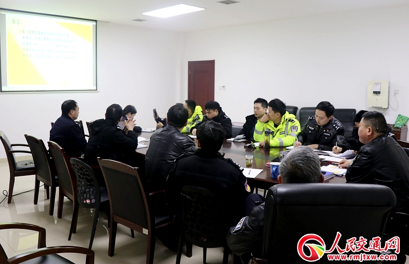 ���ϳ��½���ֱ��һ����e�k��(zh��)���k��������Ӗ(x��n)���