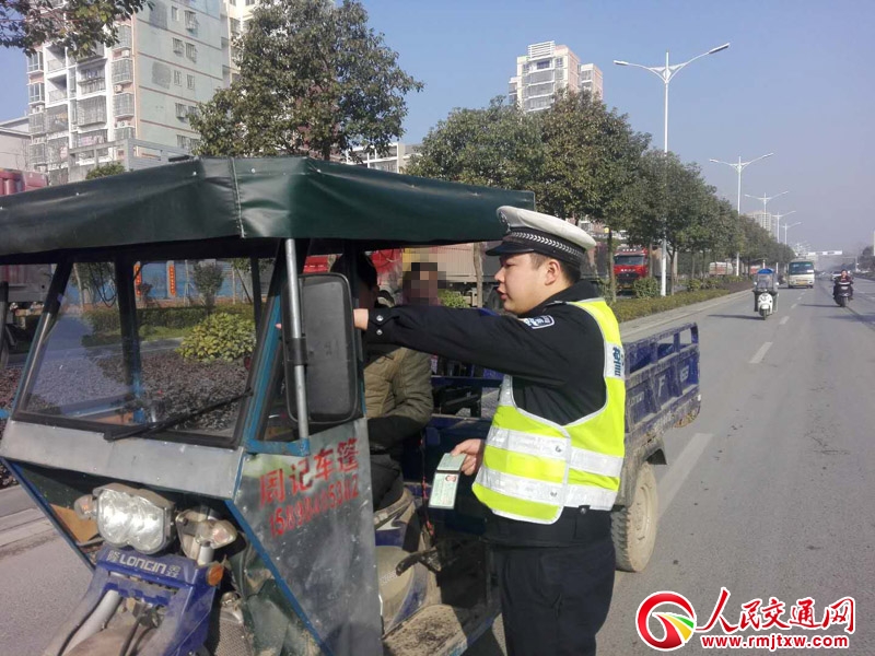 ���ϰ��l(xi��ng)�����_չ��݆܇�r(n��ng)��܇�`���d�˼��������Є�