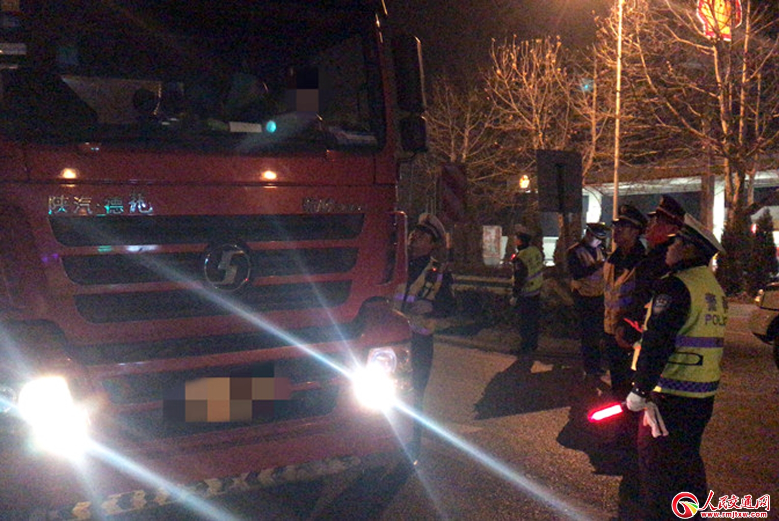 ɽ�|�Ͳ��������� ������һ̖�����нy(t��ng)һ�Є��ב�(zh��n)���