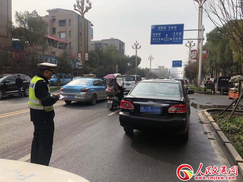 ���ϰ��l(xi��ng)�����ؑ�(y��ng)Ⱥ���� ���������`ͣ