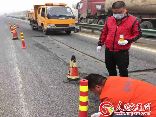 ���՝}�Ϲ�·�־�̎��105��(gu��)��·�没��