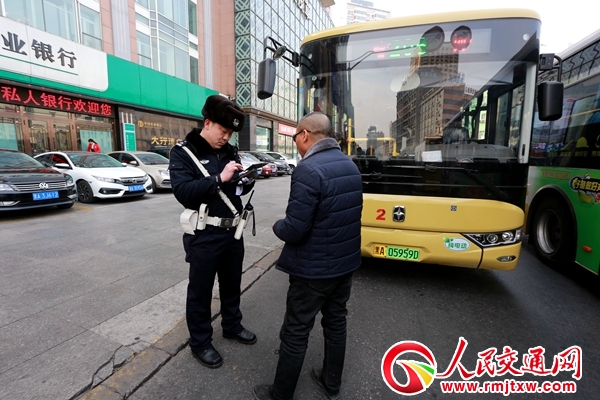 �����������I�н������m(x��)�������ι���܇��ͨ�`��