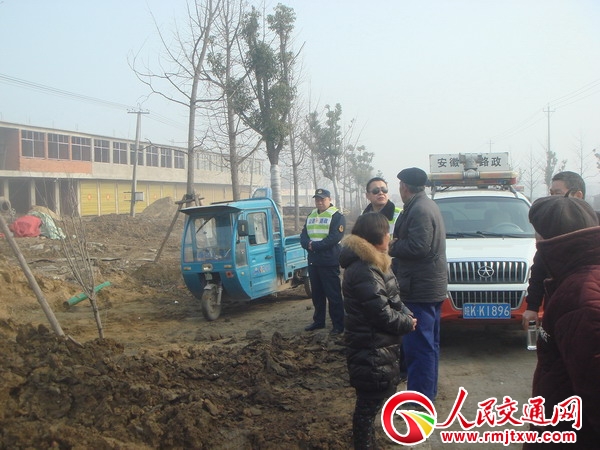 ���՝}�Ϲ�·�־ִ���·��������������ӏ�(qi��ng)��