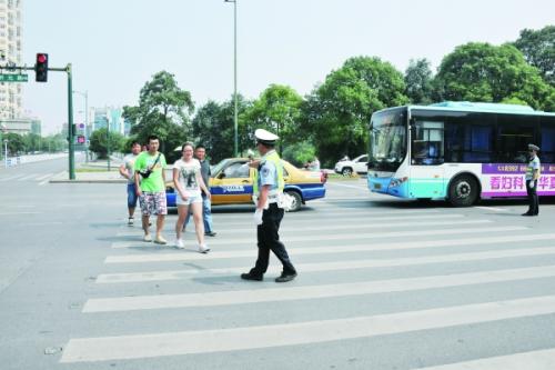 ���ͺ�������ȭ���ηǙC��܇�����˽�ͨ�`�����y��