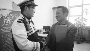 ̎����ͨ�¹� ʯ���fһ�f(xi��)���隈���ˉ|�X(qi��n)