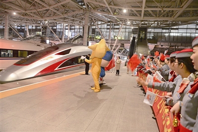 �F·�D��(sh��)ʩ ���u�M(j��n)�뱱��3С�r(sh��)��ͨȦ