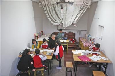 78�q����ÿ��ĩ���r(n��ng)���o��(d��o)���؃�ͯ���n ���M(f��i)�w�½���