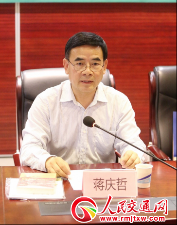 ��12���Ї���Դ�h(hu��n)���߷�Փ���M��10����Ѯ�e�k