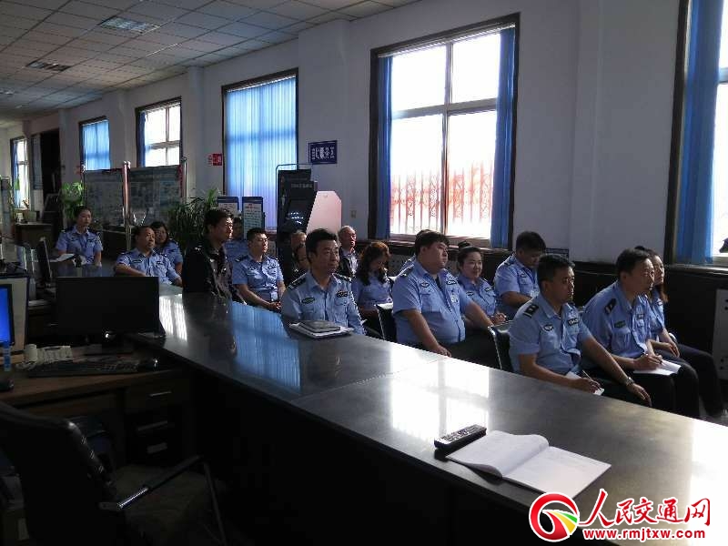 �ӱ����܇�����_չ��ʾ���� �����z�C��(g��u)�O(ji��n)��