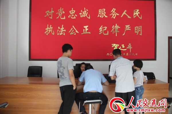 �F���\�������������ɳ���������^(q��)�����Ҳɼ���Ϣæ