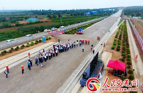 ���y�F·�e�И˜�ʾ���άF(xi��n)���^Ħ��