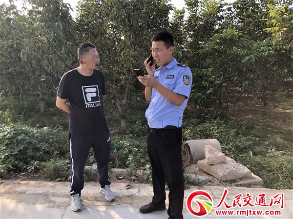 �ӱ���ʯ���f������������;�в������˞阷