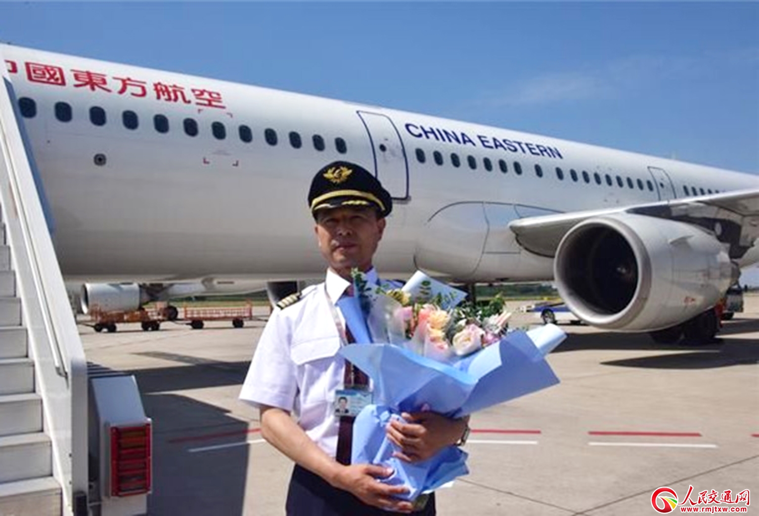 �Ї�(gu��)�C(j��)�L(zh��ng)�� �����L(zh��ng)�������uֱ�Ͼ��f(w��n)��