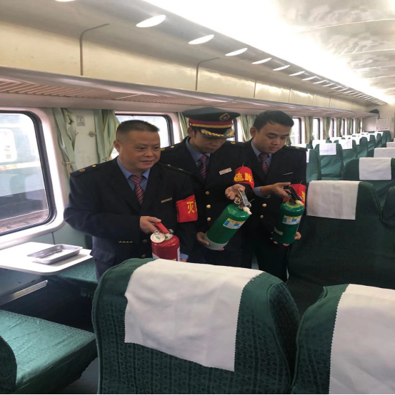 ģ�M��܇�U(xi��n)�� ���ϑ��F�˾��_չ�＾�����ݾ�