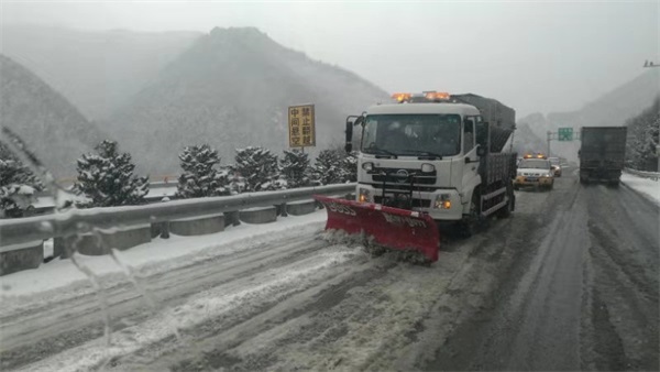 ���C��ˮ��·�ָ��B(y��ng)�����B�m(x��)��ѩ��������ͨ