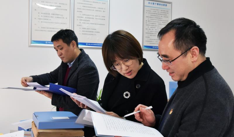 �_(k��i)չ�hȺ������z�� ���(xi��ng)Ŀ�h�����|(zh��)���l(f��)չ