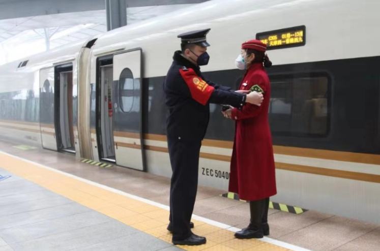 ���F�ϵđ�(zh��n)�߷���