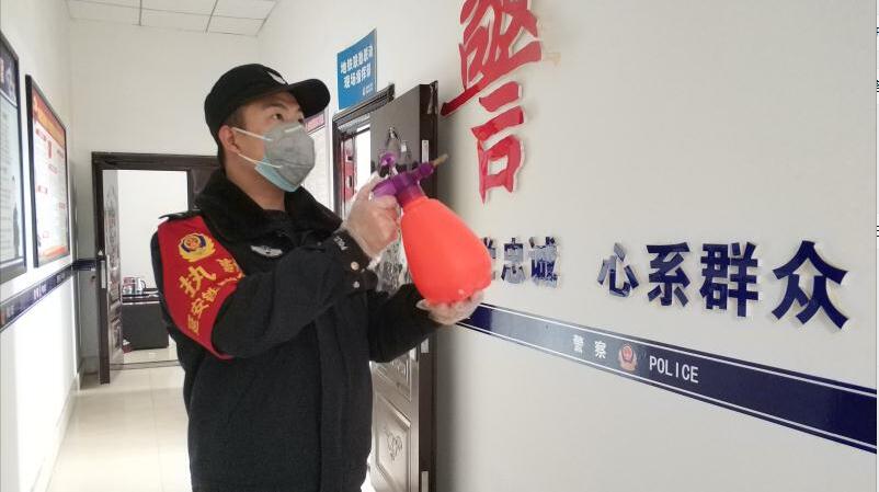 ���ߡ������o���Զ�ǰ��