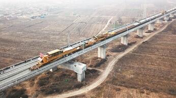 �y�����F������܉����ȫ�����M