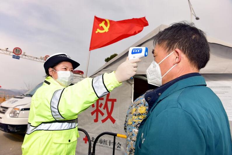 �����yꖽ�����Ů�F܊����������������(zh��n)�о`�ŵ��n������ɫ��