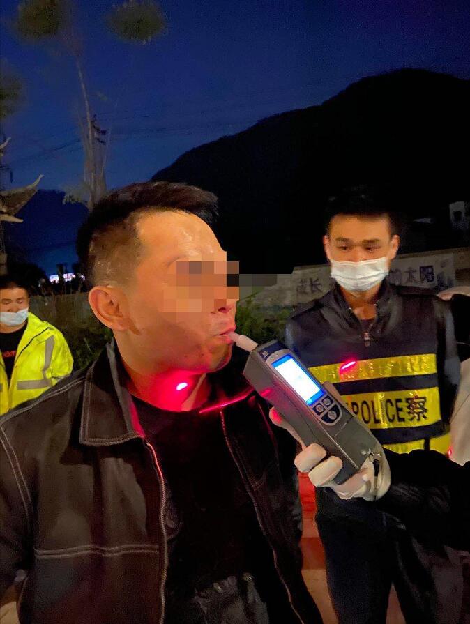 ��������ɽ����؞�ء�ƽ���Sʯ�Єӡ��_չҹ����{,��̎��������˾�C��