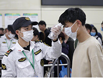 �������V�ݵ��F�Mվ��܇횡����a��