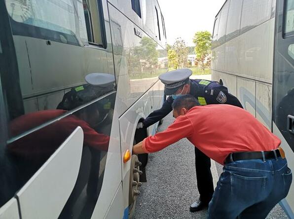 ������ꑴ�꠷e�O�_չ����һ����(ji��)ǰ��ͨ��ȫ�[���Ų�