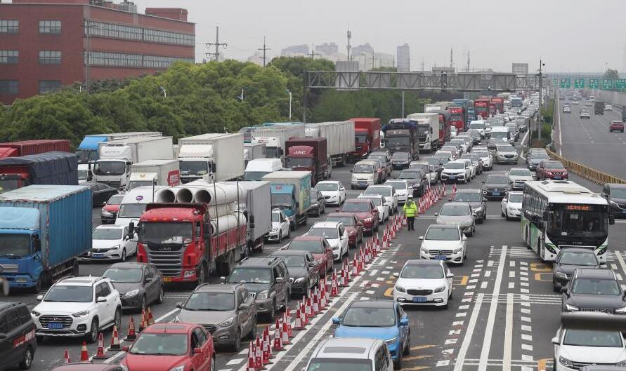 �Ϻ������ٻ֏�(f��)���M����