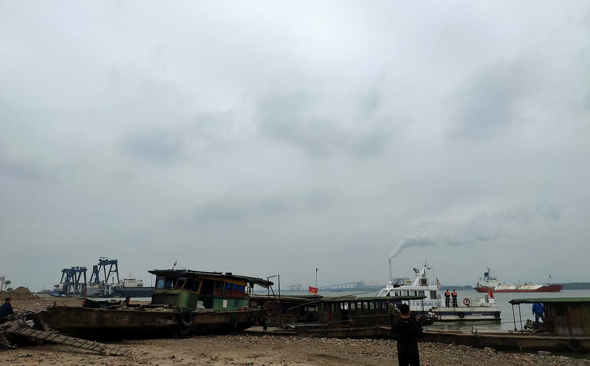 �L(zh��ng)�������ɳ����f(xi��)���x�����_(k��i)չ?ji��)O���ϰ��c�Ʋ���